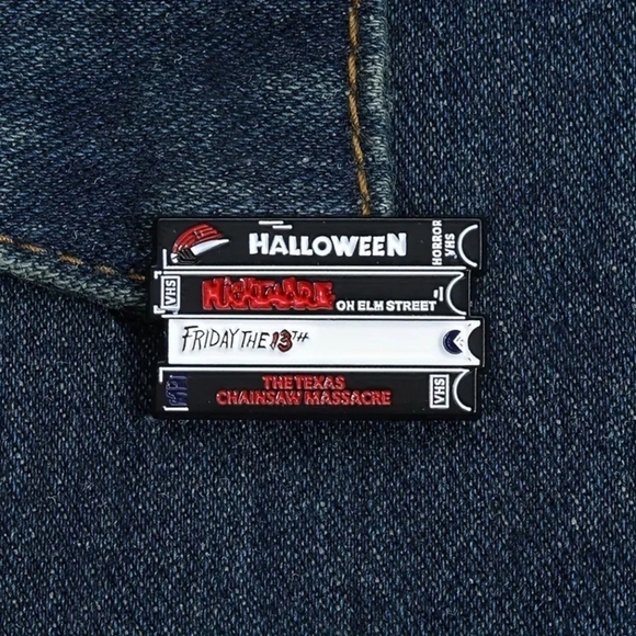 Horror Series Enamel Pin - Picture 1 of 3